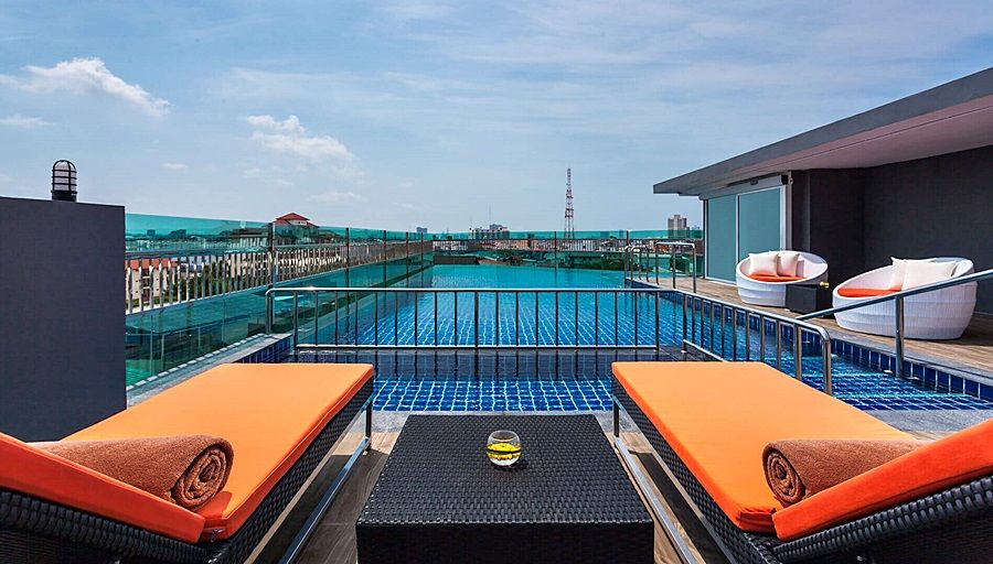 De Mandarin Nova Express Hotel Pattaya Buitenkant foto